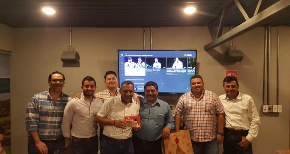 Felicita Unión Ganadera Local a socios con emotivo festejo