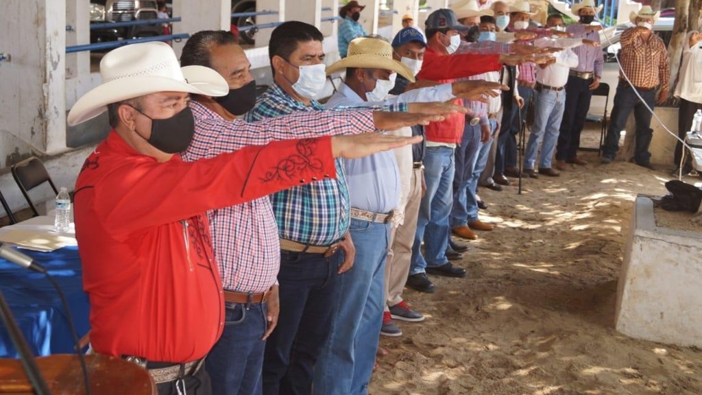 Toma protesta nueva directiva de la Asociación Ganadera en&nbsp;Villacorzo